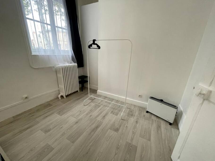 Agreable Maison De Ville Dans La Plus Belle Avenue Orléans Buitenkant foto